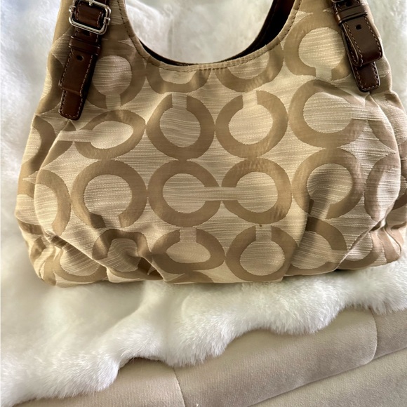 Coach handbag - Picture 4 of 9